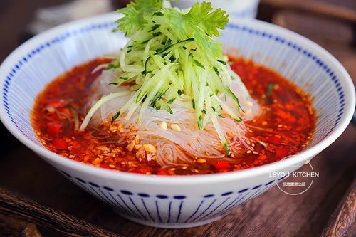 涼拌粉絲秘笈 一碗料汁定乾坤，爽滑開胃秒光盤